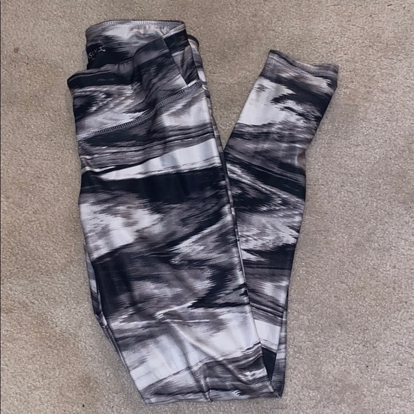 Danskin Pants - 💠Black Grey and White Danskin Leggings